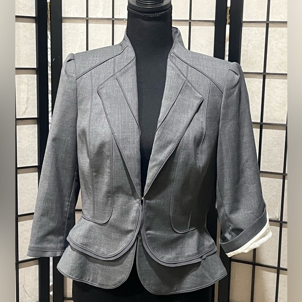 WHITE HOUSE BLACK MARKET GREY ELEVATED YD JACKET, BLAZER OFFICE SIREN SIZE 4